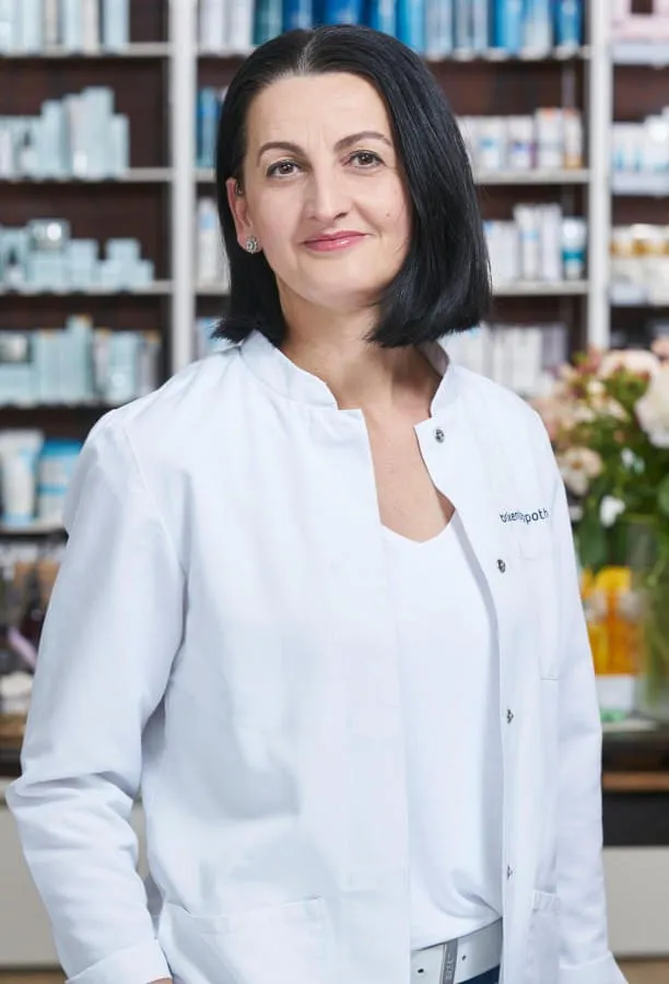 Veronika-Lukic Veronika-Lukic